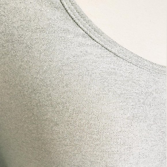 Foxywear Shimmer Tank NWT - Picture 2 of 8